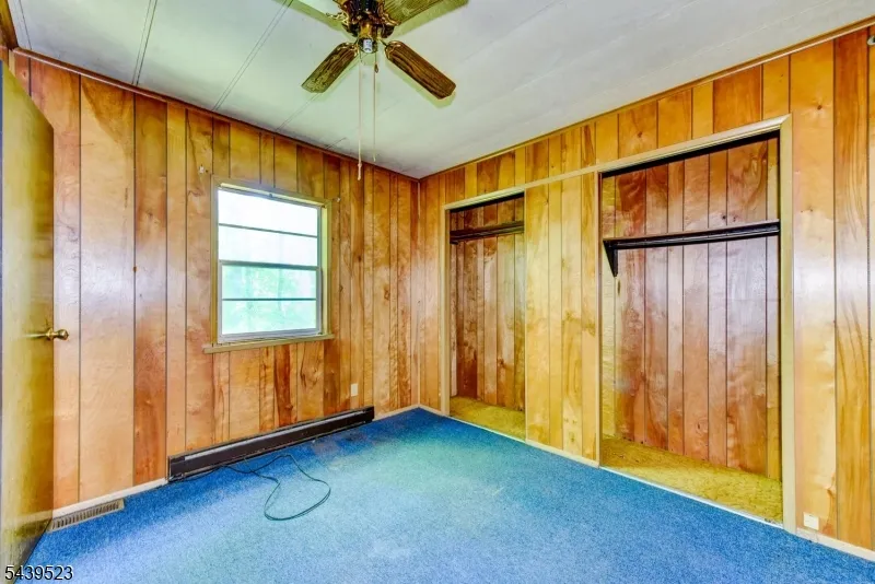 77 Sand Pond Rd Hardyston, NJ 07419
