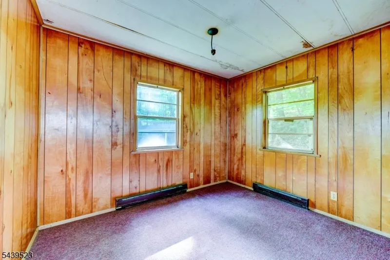 77 Sand Pond Rd Hardyston, NJ 07419