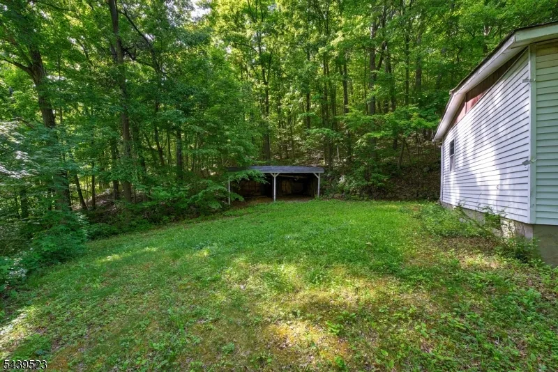 77 Sand Pond Rd Hardyston, NJ 07419