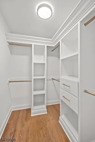 258 Hyslip Ave Westfield Town, NJ 07090