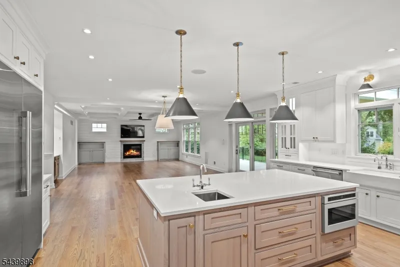 258 Hyslip Ave Westfield Town, NJ 07090