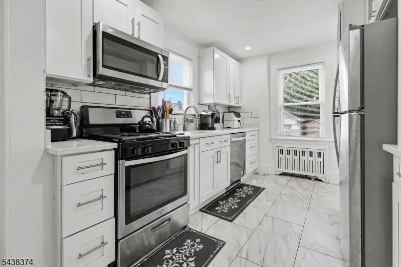 1312 Dewitt Ter Linden City, NJ 07036