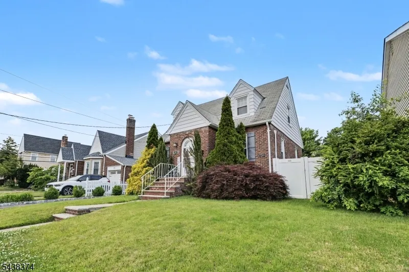 1312 Dewitt Ter Linden City, NJ 07036