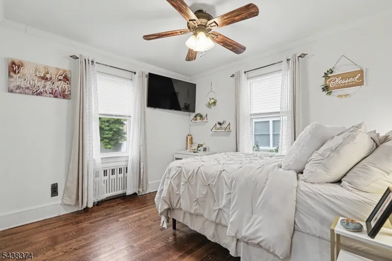 1312 Dewitt Ter Linden City, NJ 07036