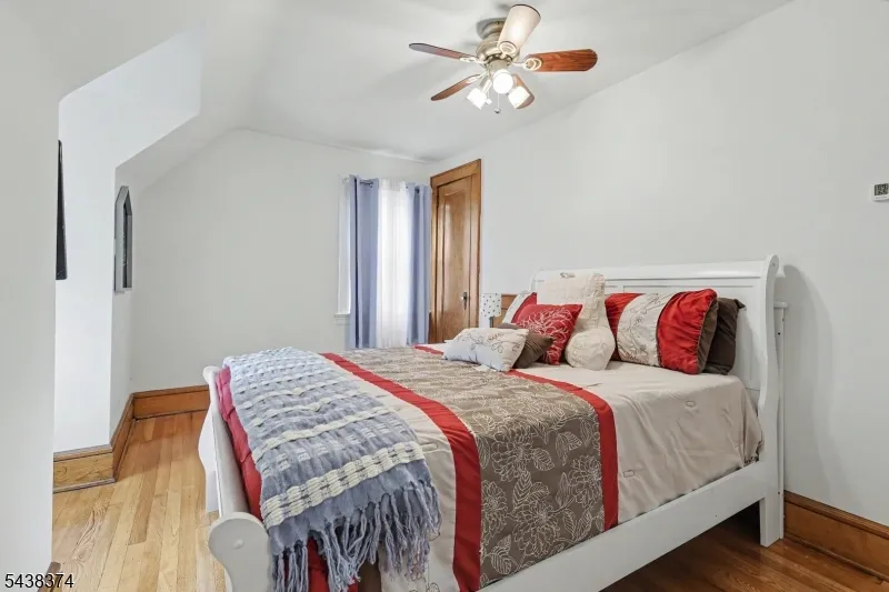 1312 Dewitt Ter Linden City, NJ 07036
