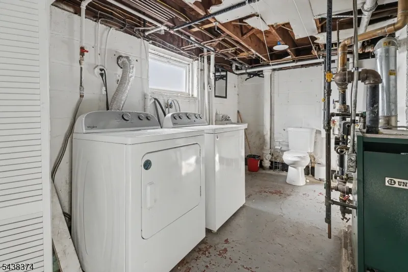 1312 Dewitt Ter Linden City, NJ 07036