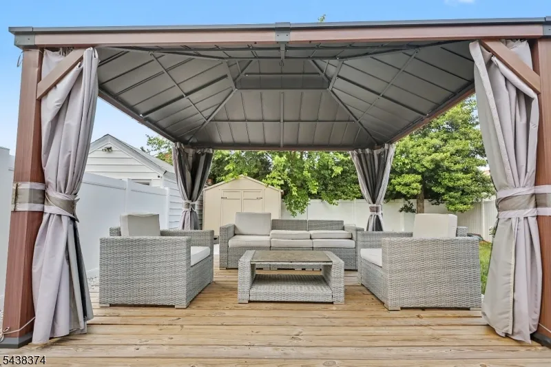 1312 Dewitt Ter Linden City, NJ 07036