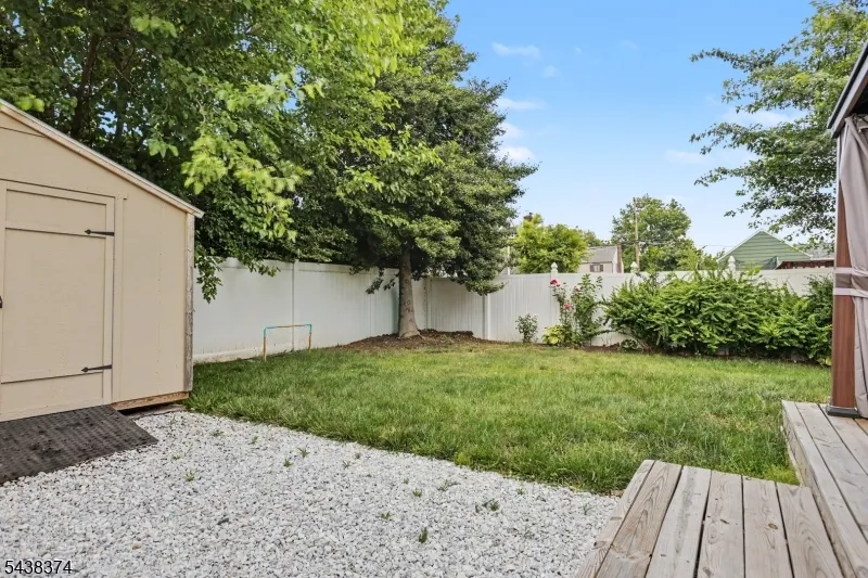 1312 Dewitt Ter Linden City, NJ 07036