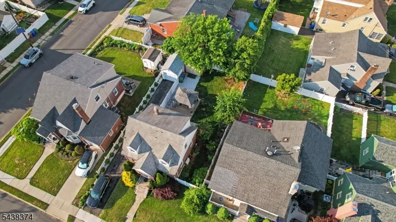 1312 Dewitt Ter Linden City, NJ 07036