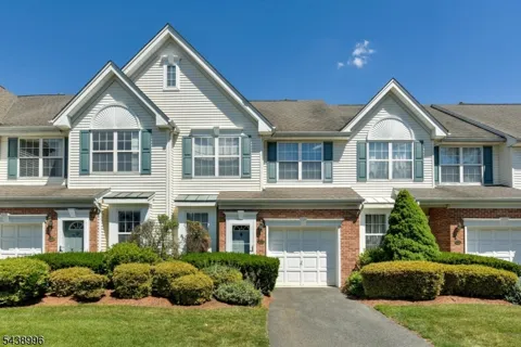 118 Barclay Dr