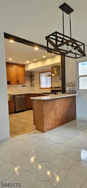 11 Martha Ave Clifton City, NJ 07011