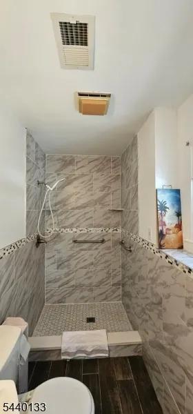11 Martha Ave Clifton City, NJ 07011
