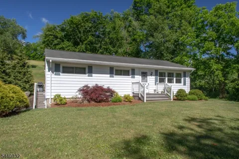 29 Clove Rd