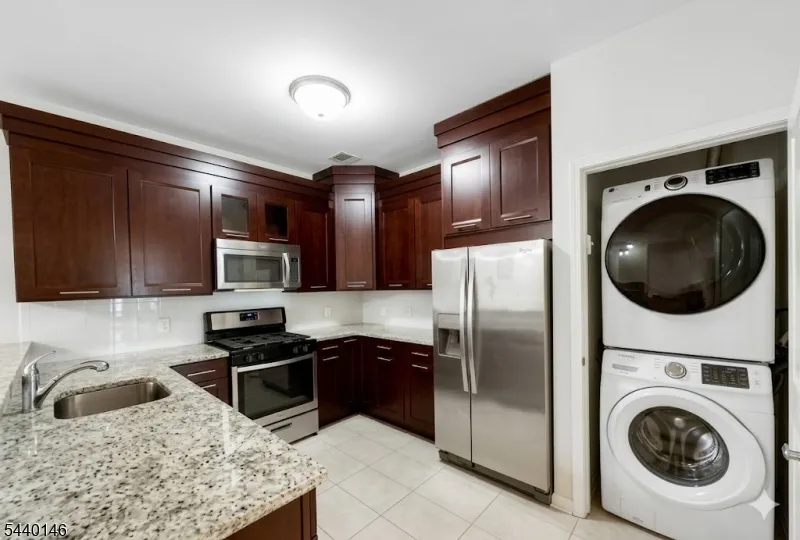 102 E Elizabeth Ave #412 Unit 412 Linden City, NJ 07036