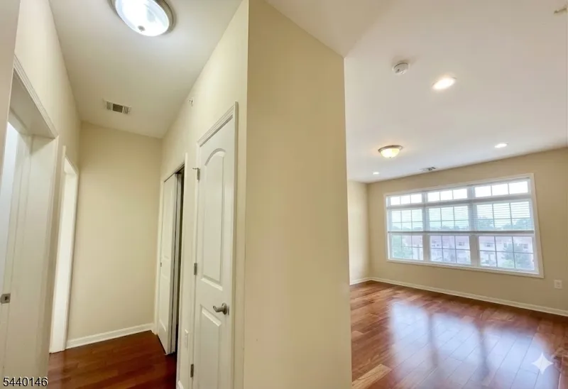 102 E Elizabeth Ave #412 Unit 412 Linden City, NJ 07036