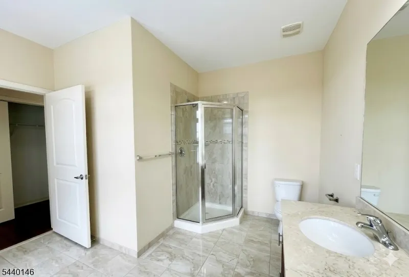 102 E Elizabeth Ave #412 Unit 412 Linden City, NJ 07036