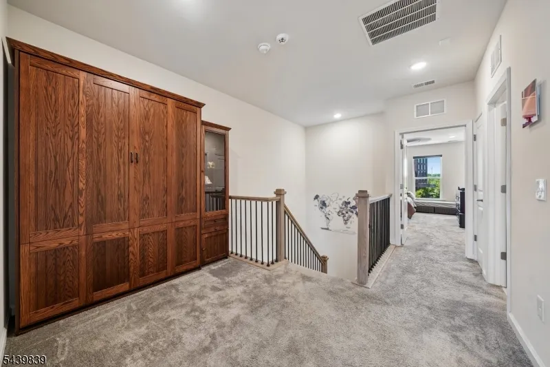 7 Jessica Ln 11202 Union, NJ 07083