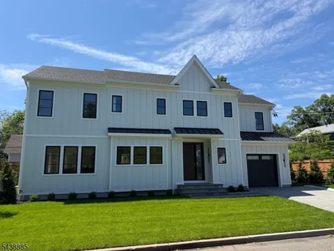 2 Pleasant Ave
