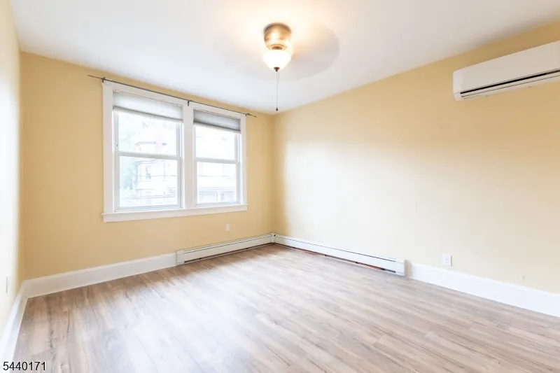 189 Summit Ave Phillipsburg Town, NJ 08865