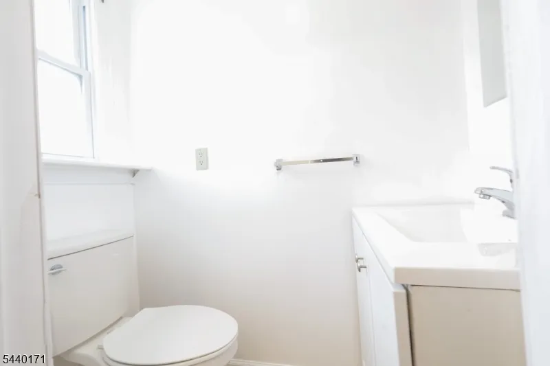 189 Summit Ave Phillipsburg Town, NJ 08865