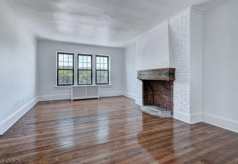 55 Randolph Place Unit 403 #403 Unit 403 City Of Orange, NJ 07079