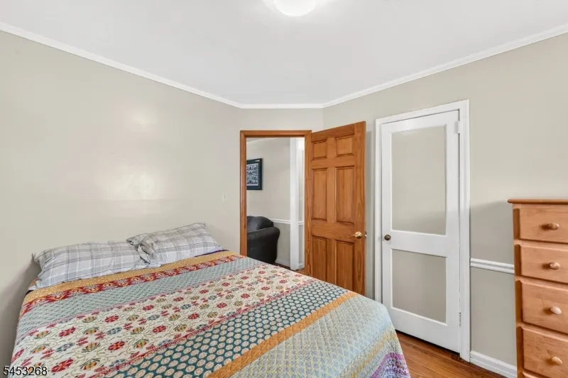 127 N Clark Ave Somerville, NJ 08876