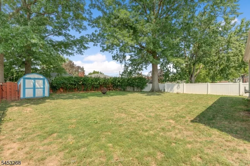 127 N Clark Ave Somerville, NJ 08876