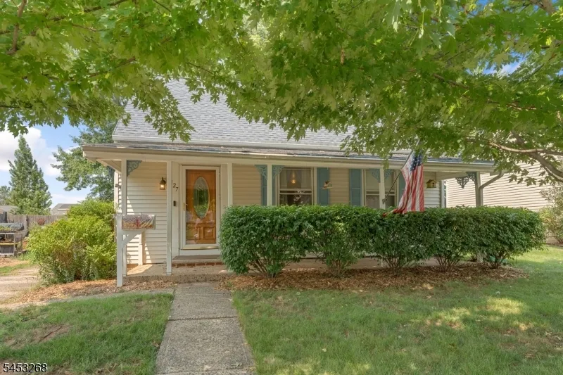 127 N Clark Ave Somerville, NJ 08876