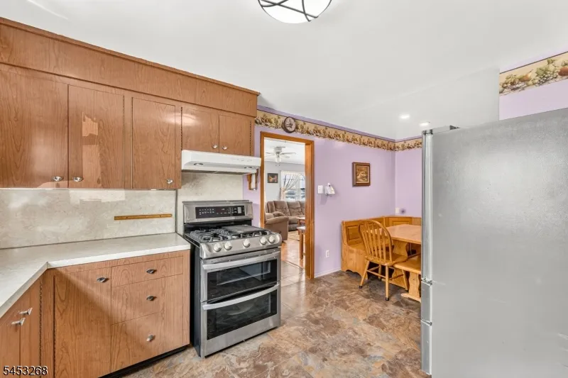 127 N Clark Ave Somerville, NJ 08876
