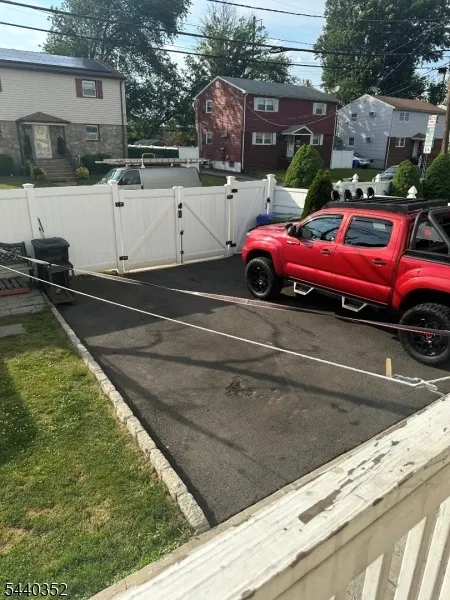 422 W Linden Ave Linden City, NJ 07036