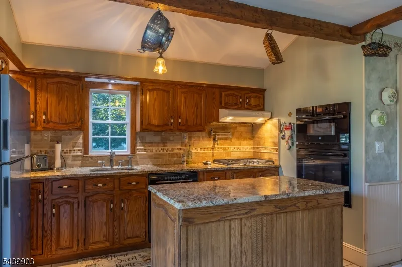 110 Vail St Hackettstown Town, NJ 07840