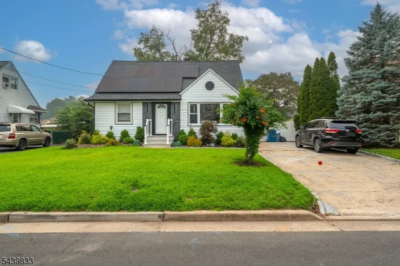 156 Baker Ave South Plainfield, NJ 07080