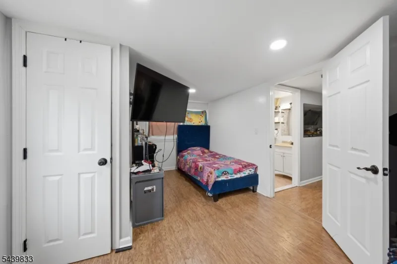 156 Baker Ave South Plainfield, NJ 07080