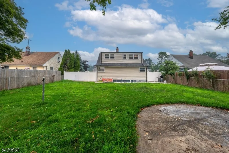 156 Baker Ave South Plainfield, NJ 07080