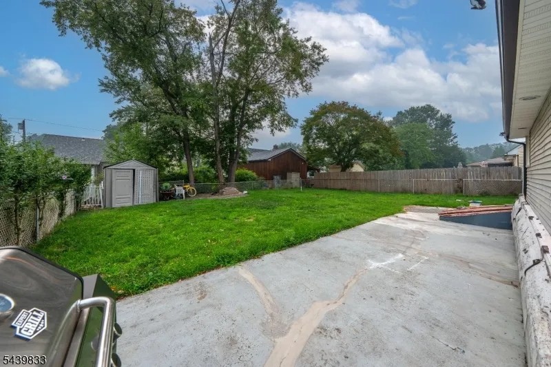 156 Baker Ave South Plainfield, NJ 07080