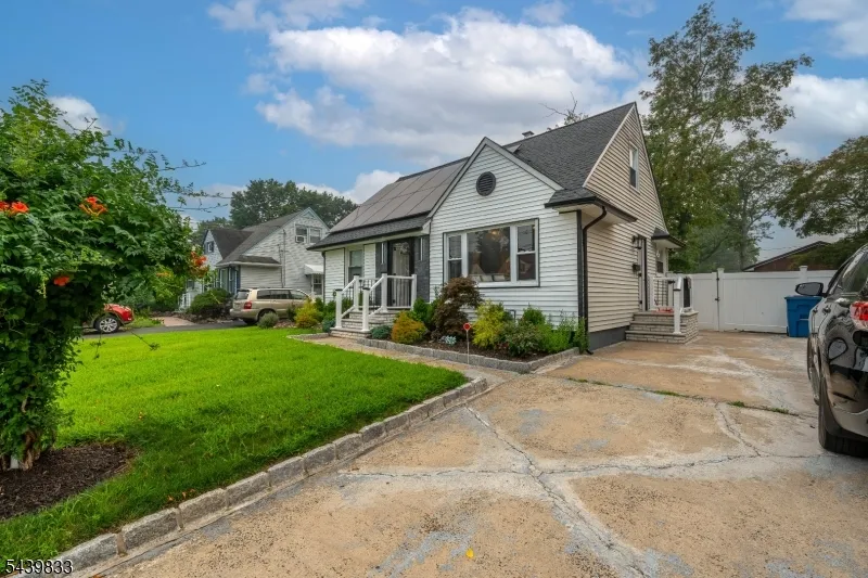 156 Baker Ave South Plainfield, NJ 07080