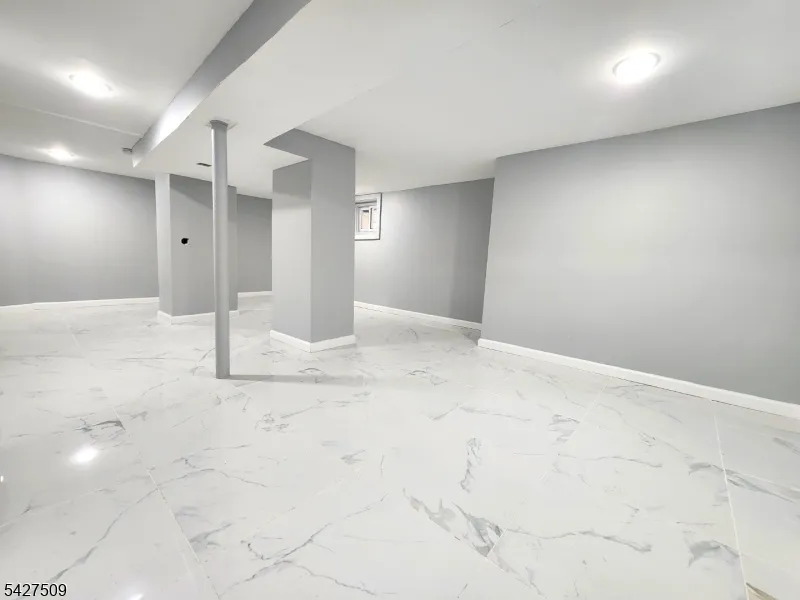 102 Washington Ave Irvington, NJ 07111