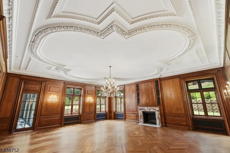 207 Union St Montclair, NJ 07042