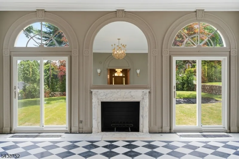 207 Union St Montclair, NJ 07042