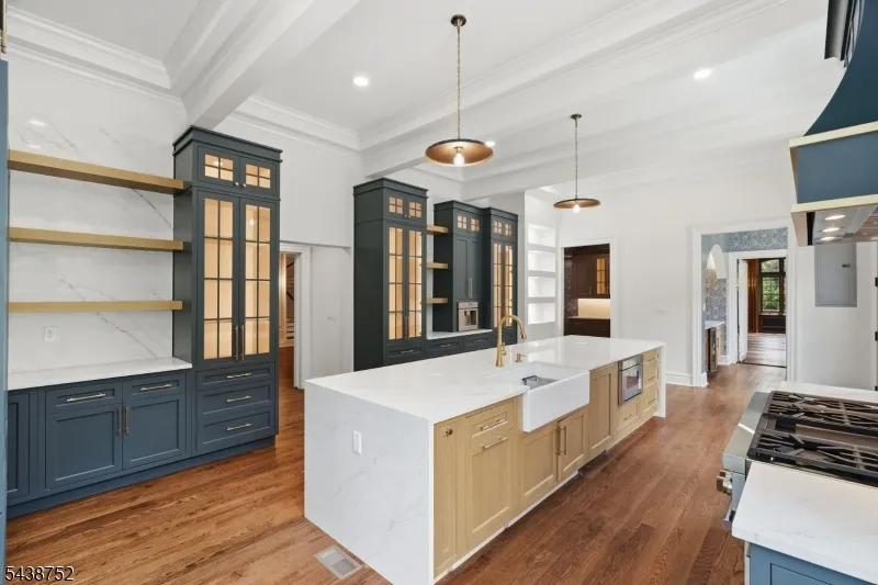 207 Union St Montclair, NJ 07042