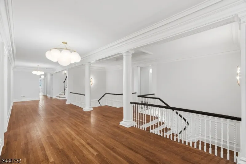 207 Union St Montclair, NJ 07042