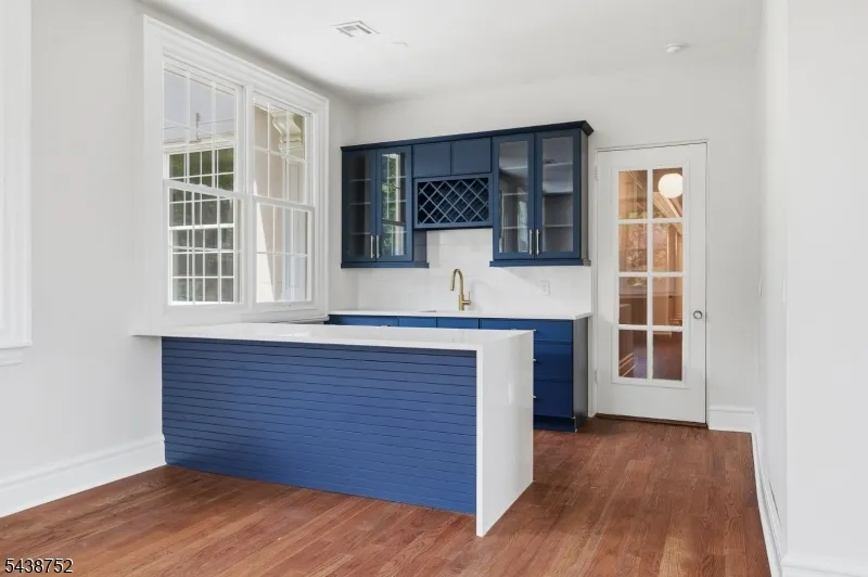 207 Union St Montclair, NJ 07042