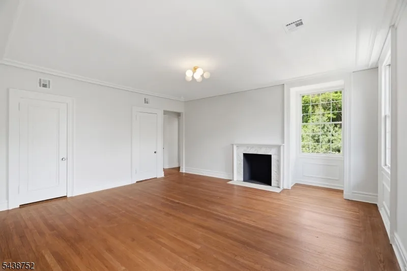 207 Union St Montclair, NJ 07042