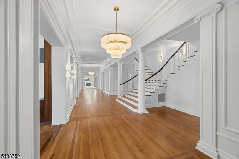 207 Union St Montclair, NJ 07042