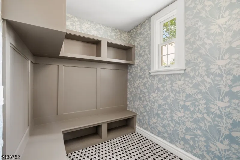 207 Union St Montclair, NJ 07042