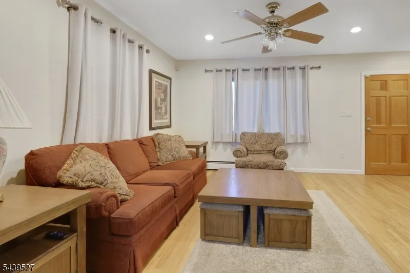 1093 Littleton Rd Parsippany-Troy Hills, NJ 07950