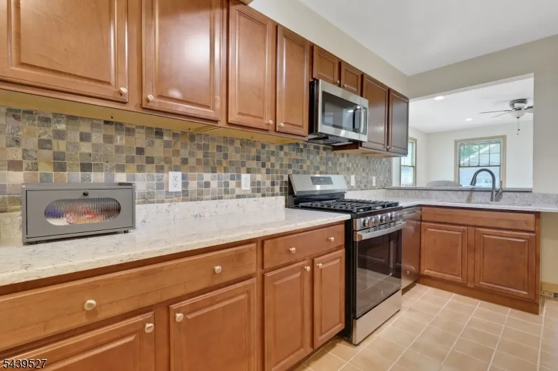 1093 Littleton Rd Parsippany-Troy Hills, NJ 07950