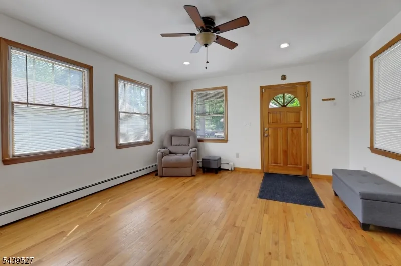 1093 Littleton Rd Parsippany-Troy Hills, NJ 07950