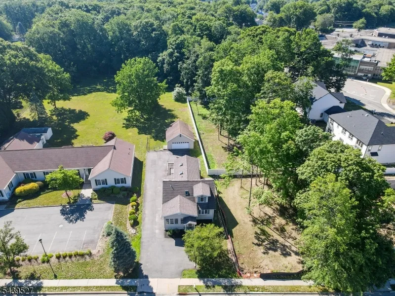 1093 Littleton Rd Parsippany-Troy Hills, NJ 07950