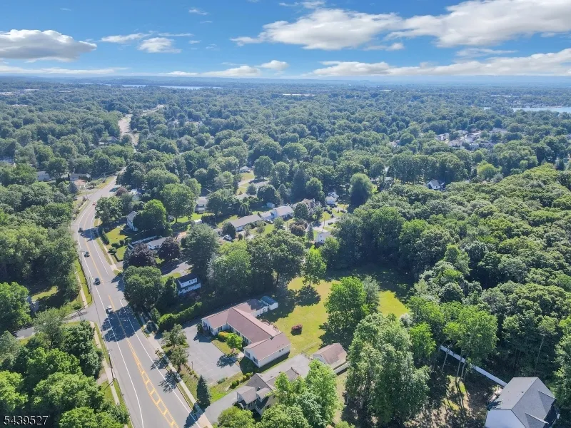 1093 Littleton Rd Parsippany-Troy Hills, NJ 07950